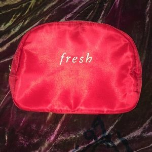(new) •fresh• cosmetic bag